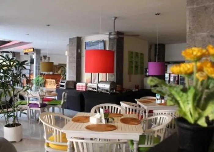 Karthi Hotel Kuta (Bali)